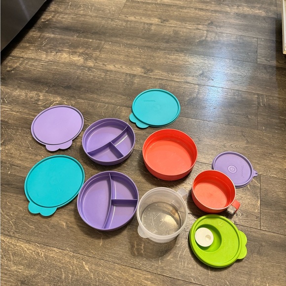 10 Piece Tupperware Set - Picture 1 of 10
